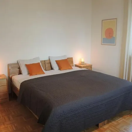 Feriehus Dora Below *