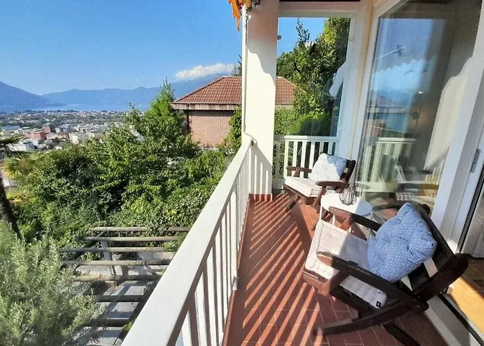 度假居 Dora Below 洛迦诺